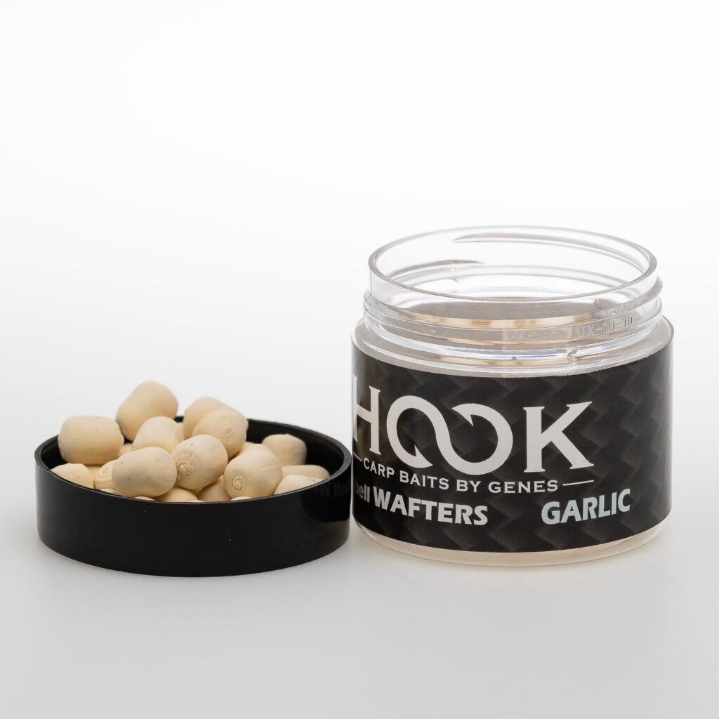 DUMBELL WAFTERS 4mm/6mm/8mm (30ml) – GARLIC